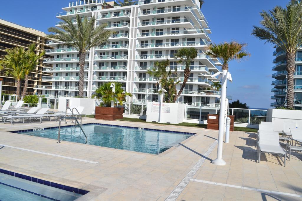 Grand Beach Hotel Surfside West Экстерьер фото